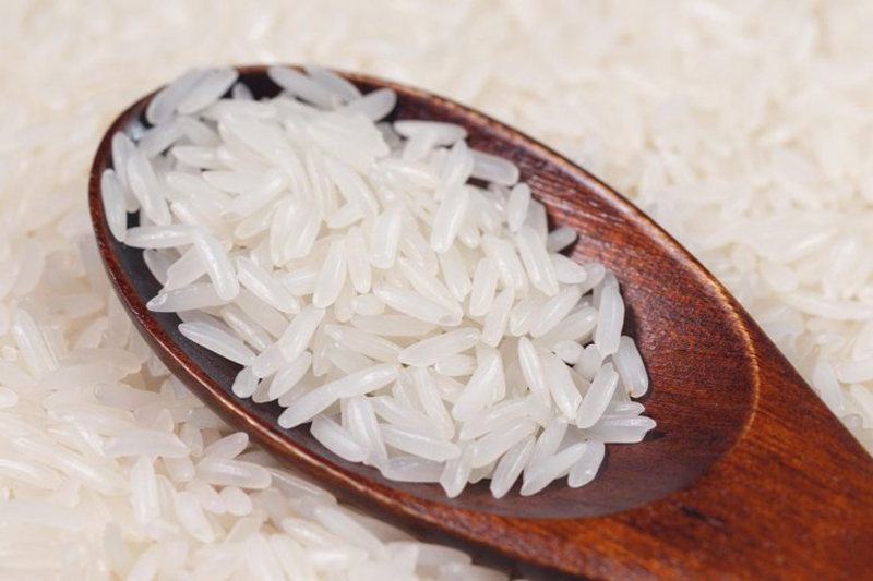 Spoon White Rice 777x518 1 1 - معرفی برنج گیلان